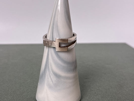 Sterling Modernist Geometric Cutout Band Ring Size 6.75