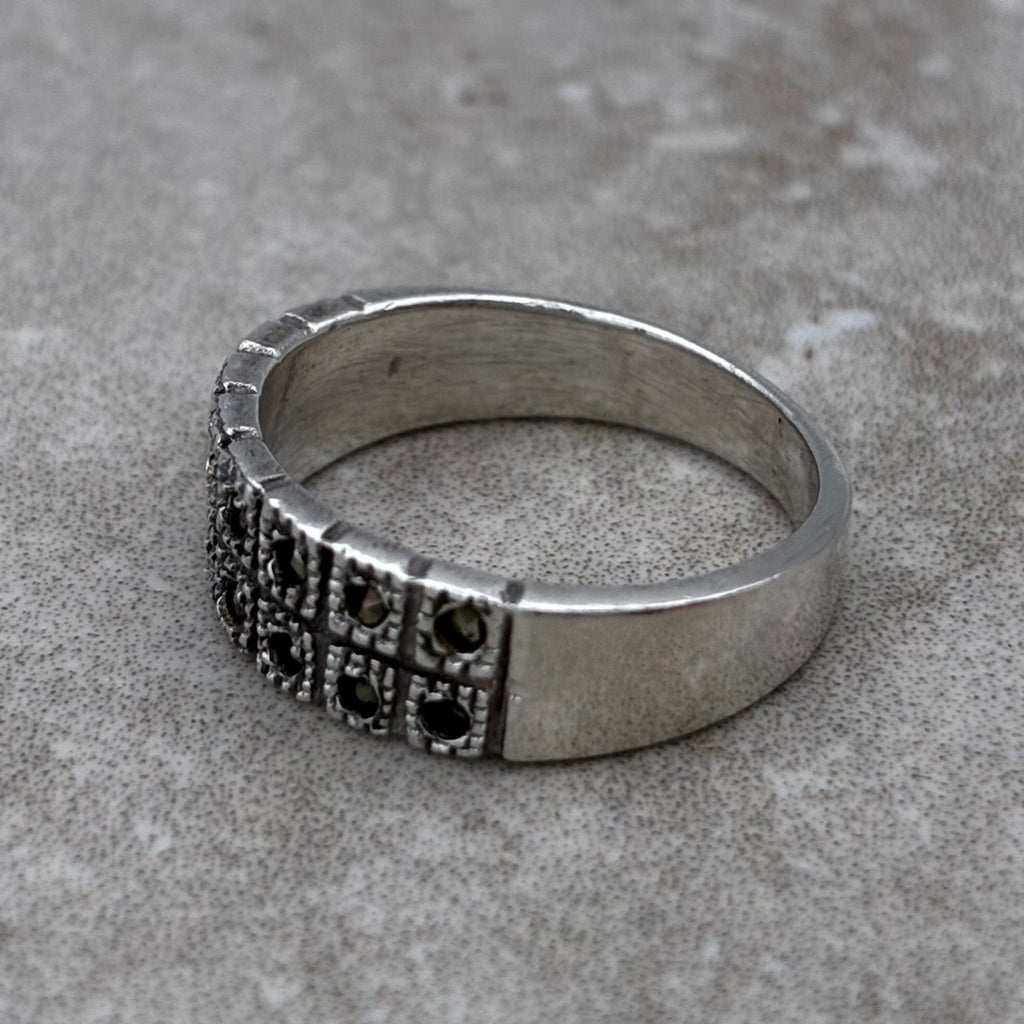 Sterling Marcasite Geometric Band Ring – Size 5.5