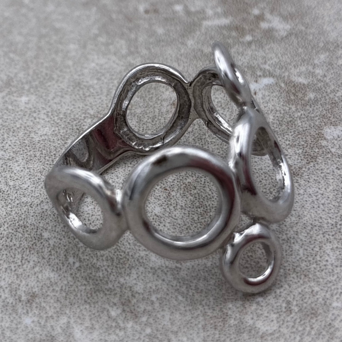 Sterling Sculptural Open Circle Modernist Ring — Size 8.5