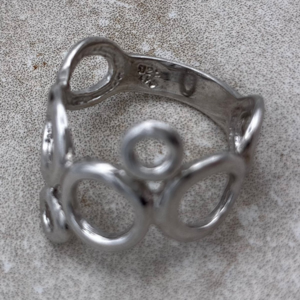 Sterling Sculptural Open Circle Modernist Ring — Size 8.5