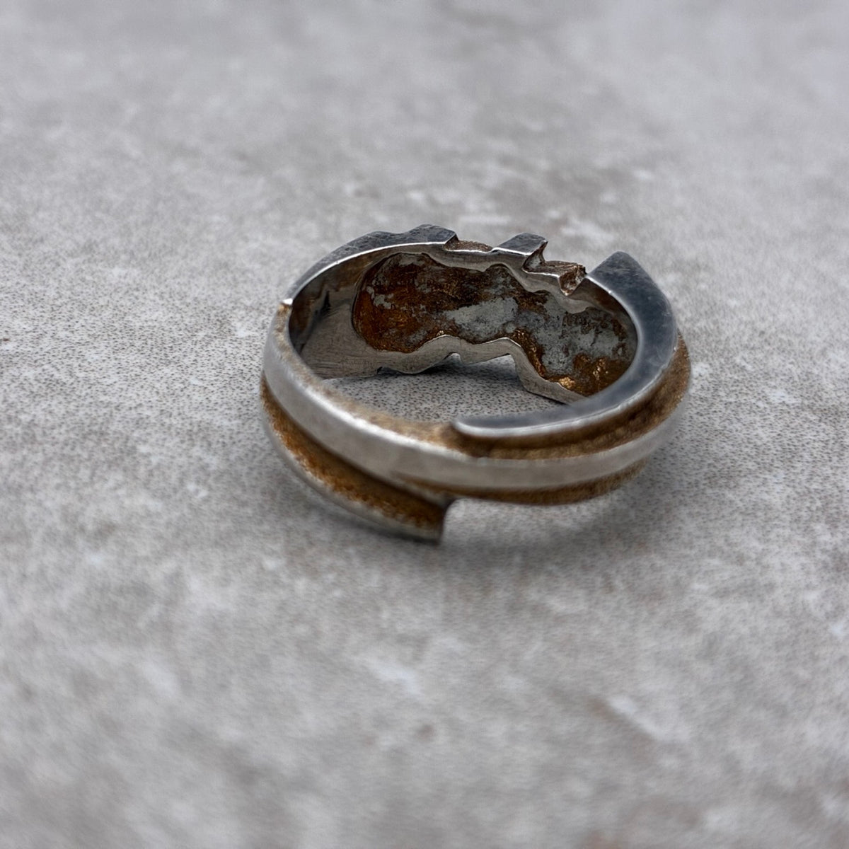 Sterling Two-Tone Modernist Sculptural Ring — Size 6.5