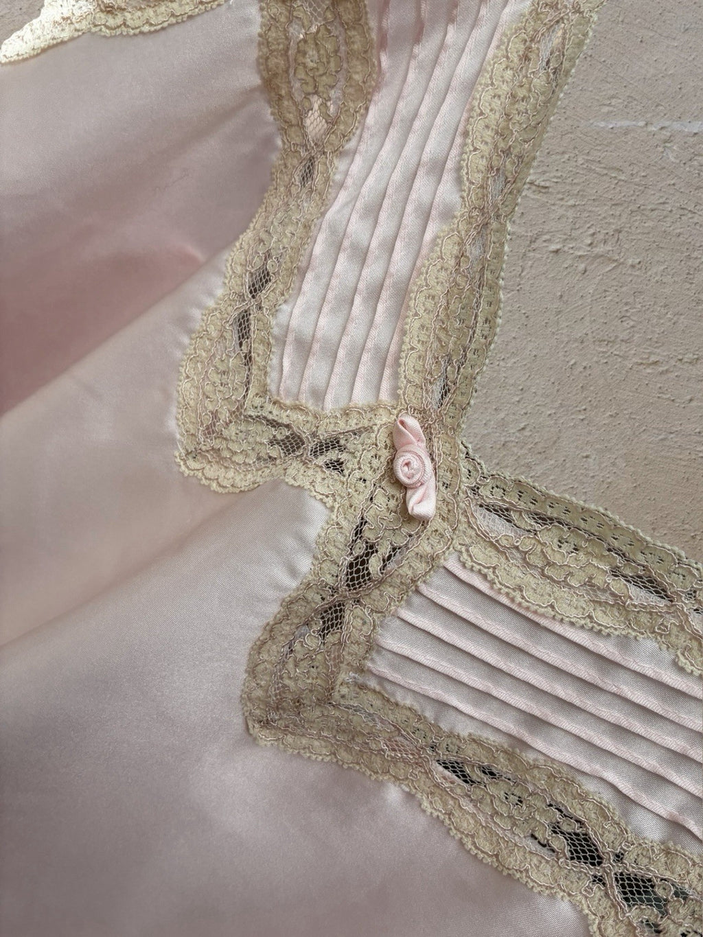 Vintage Miss Elaine Blush Pink Satin Lace Camisole Pintuck Lingerie
