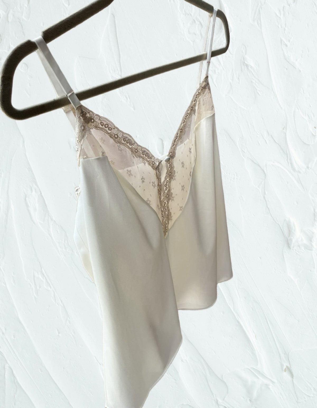 Vintage Vanity Fair Ivory Lace Yoke Camisole Size 36 Made in USA