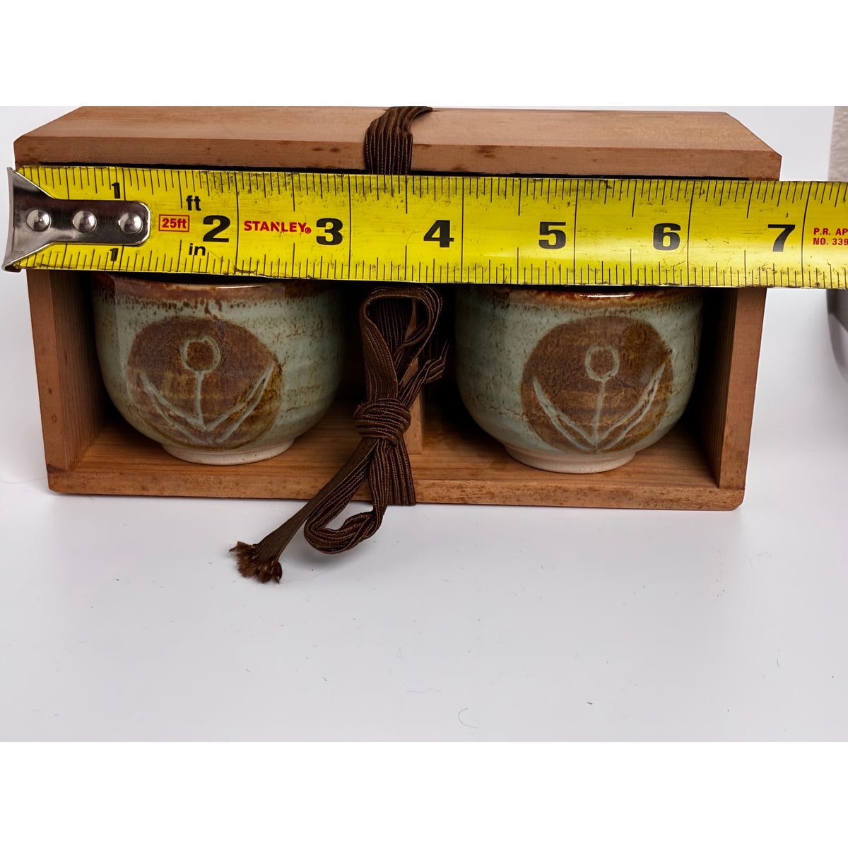 Vintage Japanese Studio Pottery Yunomi Tea Cups Pair in Wooden Box – Signed