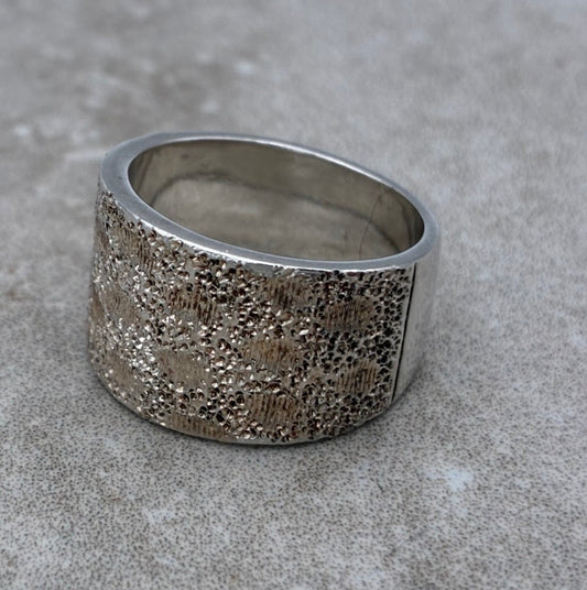 Sterling Italian Florentine-Textured Bold Statement Ring — Size 5.75