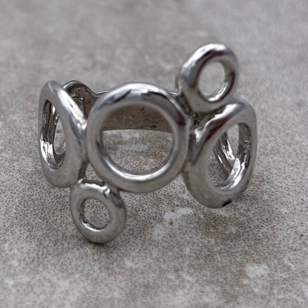 Sterling Sculptural Open Circle Modernist Ring — Size 8.5