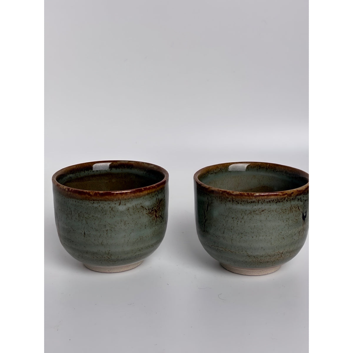 Vintage Japanese Studio Pottery Yunomi Tea Cups Pair in Wooden Box – Signed