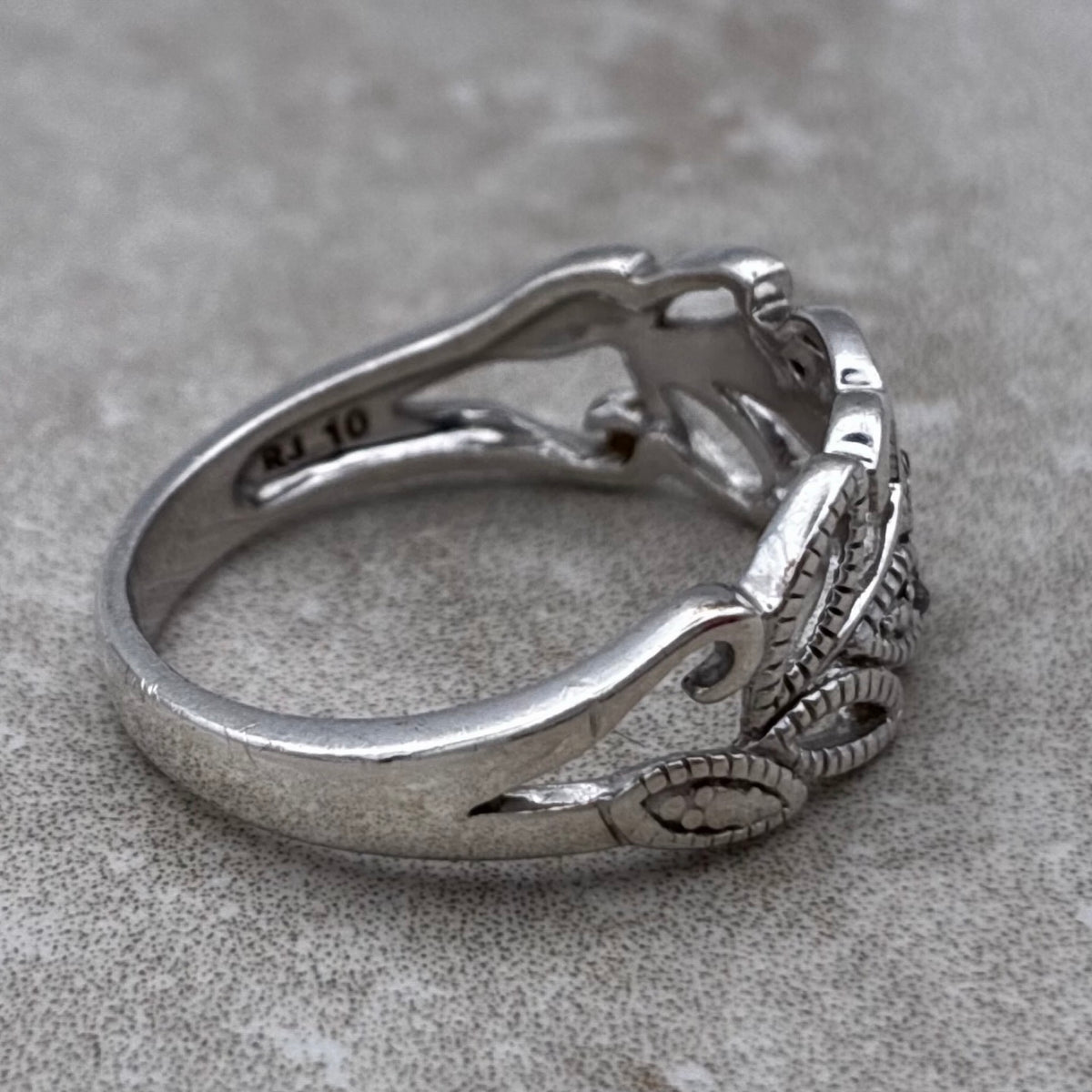 Sterling Evil Eye Scrollwork Ring — Size 9.5