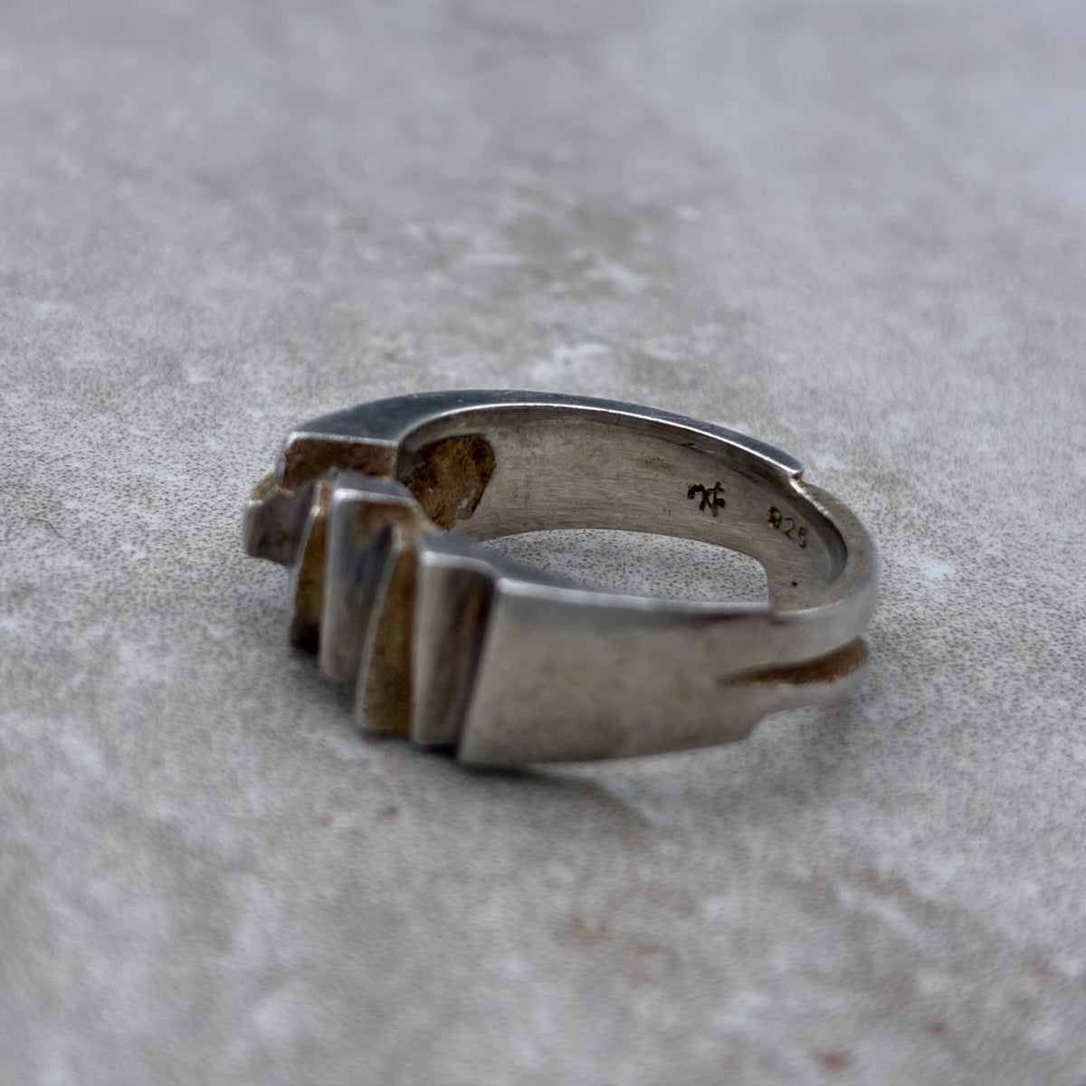 Sterling Two-Tone Modernist Sculptural Ring — Size 6.5
