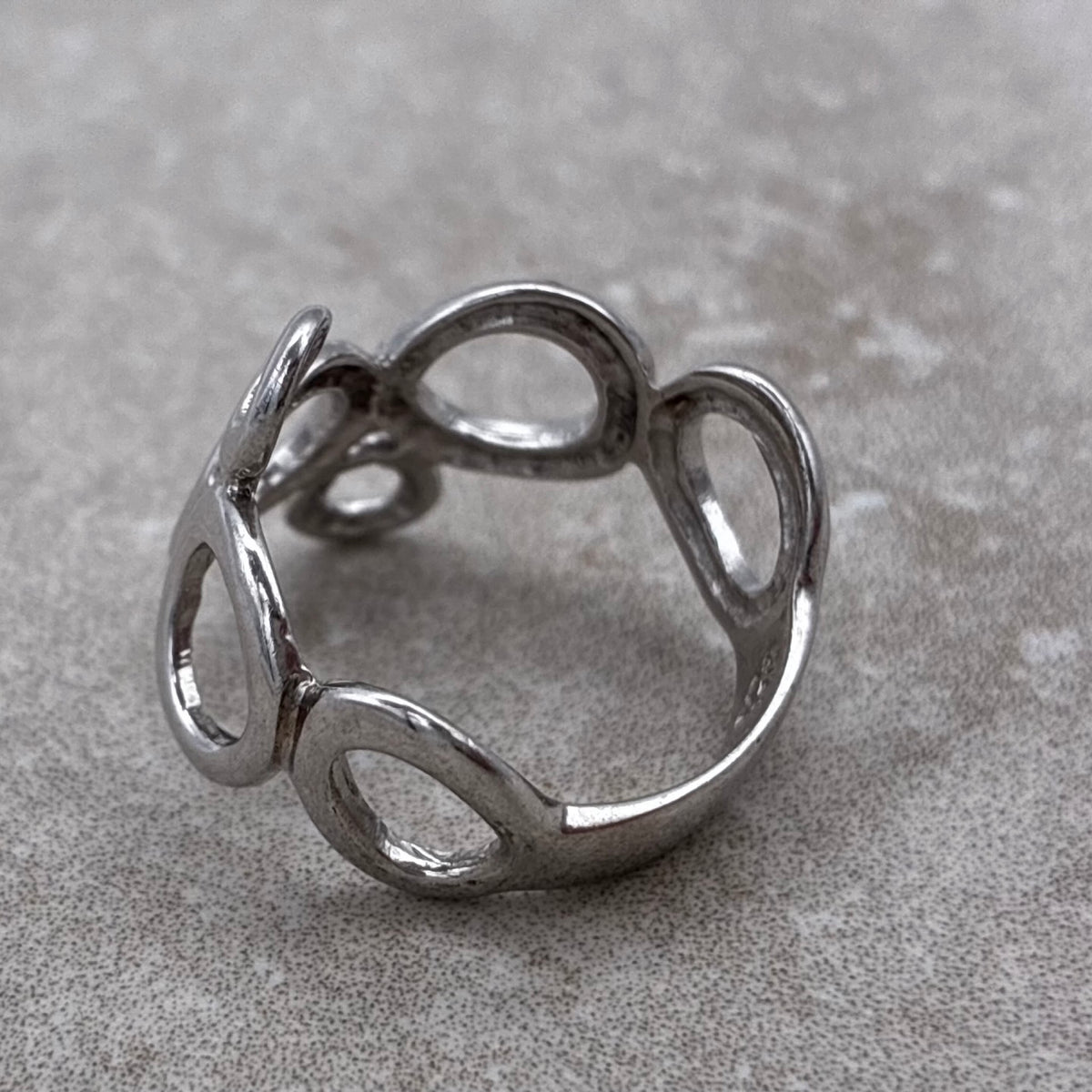 Sterling Sculptural Open Circle Modernist Ring — Size 8.5