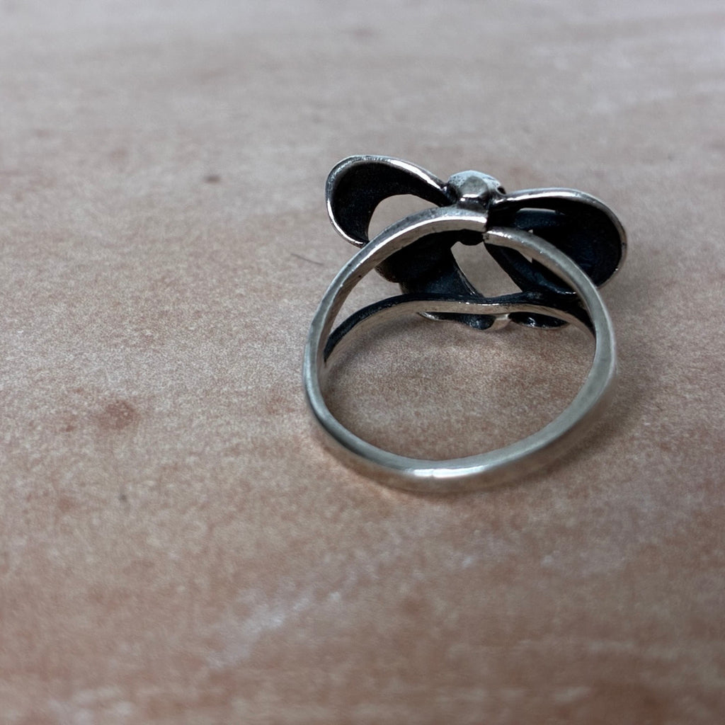 Sterling Silver Dimensional Ribbon Bow Ring – Size 5.25