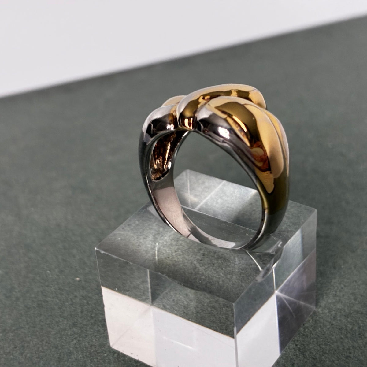 Sterling Two-Tone Sculptural Knot Statement Ring — Size 9