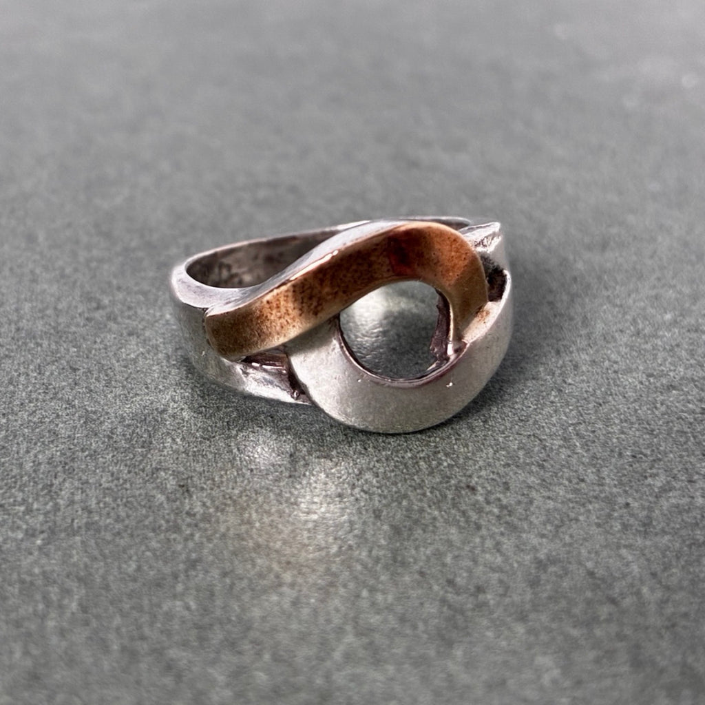 Sterling Two-Tone Modernist Ring Size 6.5