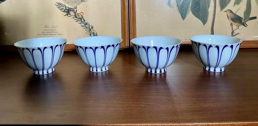 Vintage Japanese Footed Rice Bowls Set of 4 | Hand Painted Cobalt Lotus Arita Porcelain