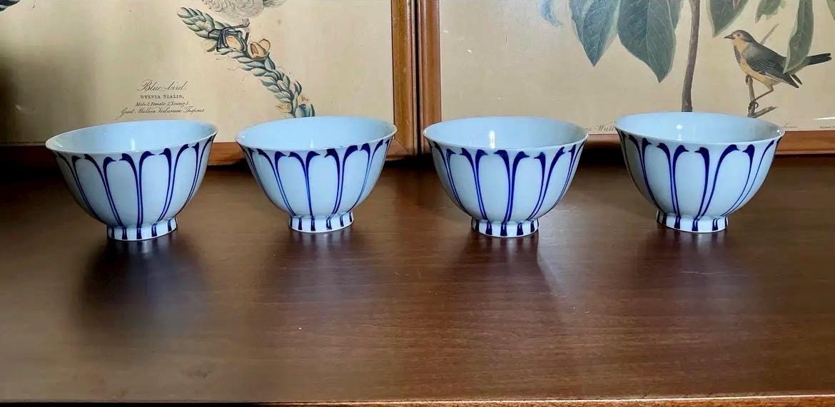 Vintage Japanese Footed Rice Bowls Set of 4 | Hand Painted Cobalt Lotus Arita Porcelain